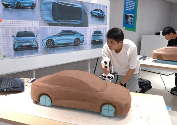 Automotive 3D Scanning with SCANTECH: From Classroom to Industry